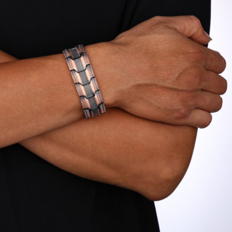 Vintage stílusú fogantyú– Mágneses réz karkötő